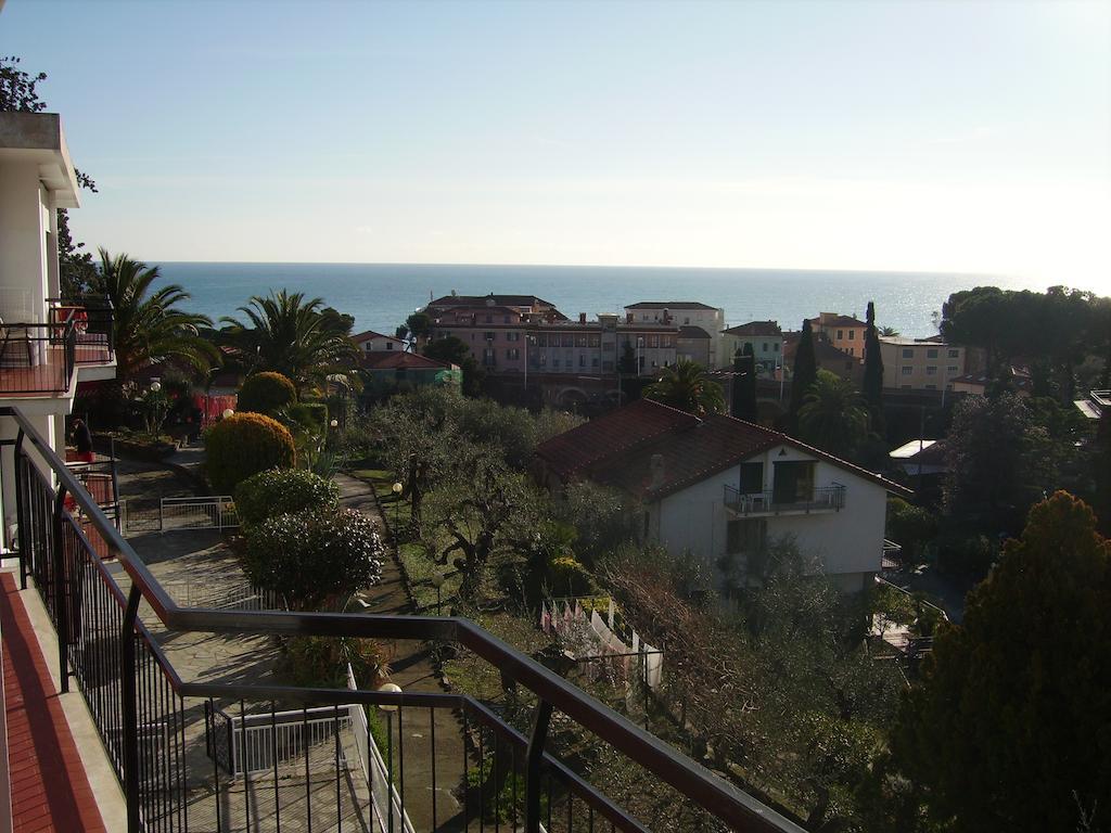 Residence La Carruba Diano Marina Kültér fotó