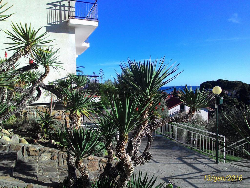 Residence La Carruba Diano Marina Kültér fotó