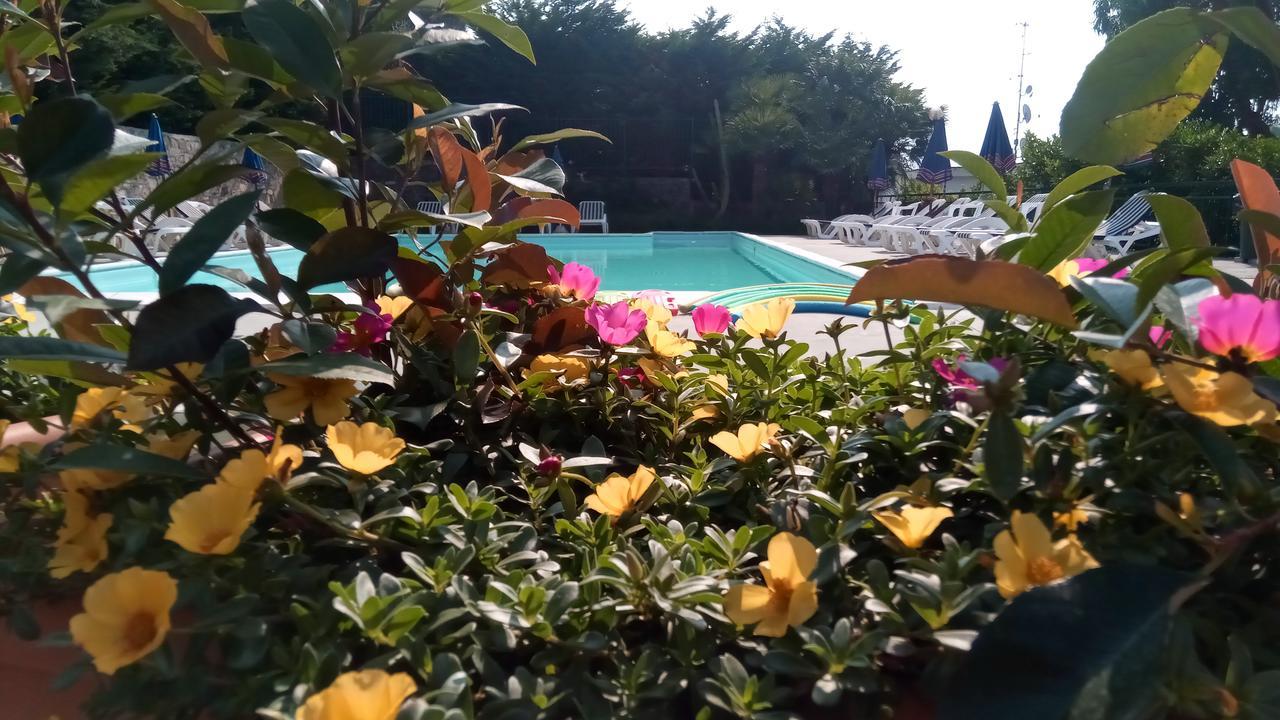 Residence La Carruba Diano Marina Kültér fotó