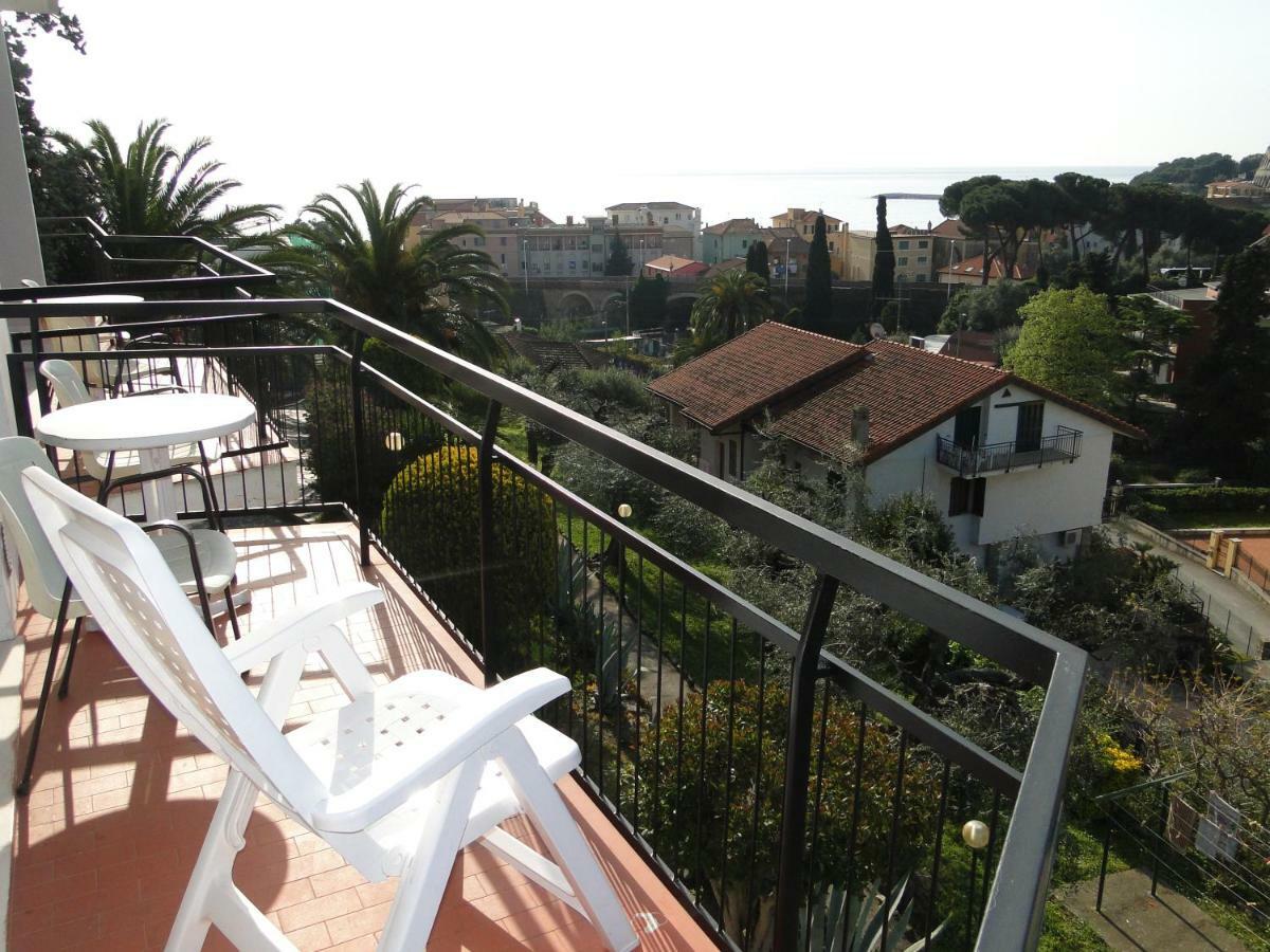 Residence La Carruba Diano Marina Kültér fotó